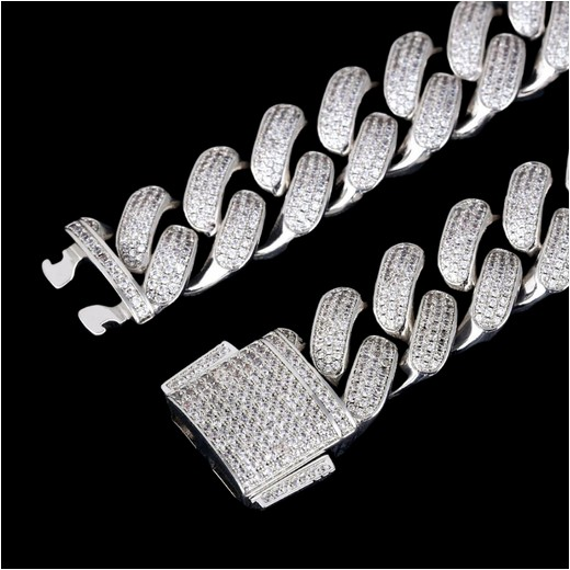 Diamond Cuban Link Bracelet In 14 Kt Gold 18mm