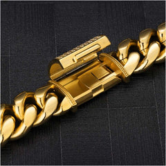 Iced Out Box Clasp Miami Cuban Link Bracelet in 18K 18mm