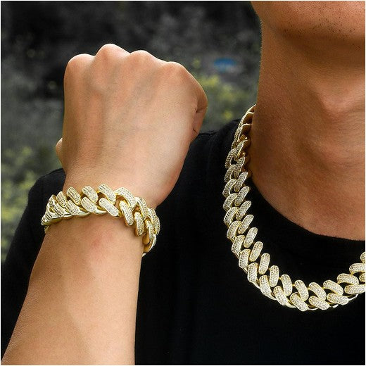 Iced Out Cuban Link Bracelet in 14K Gold 18mm