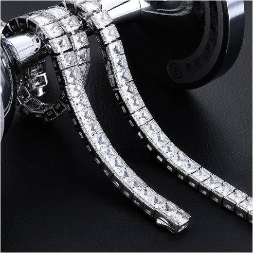 Princess Cut Tennis Bracelet in White Gold 8mm