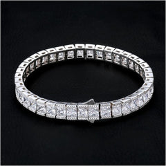 Princess Cut Tennis Bracelet in White Gold 8mm