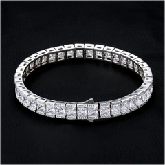 Princess Cut Tennis Bracelet in White Gold 8mm